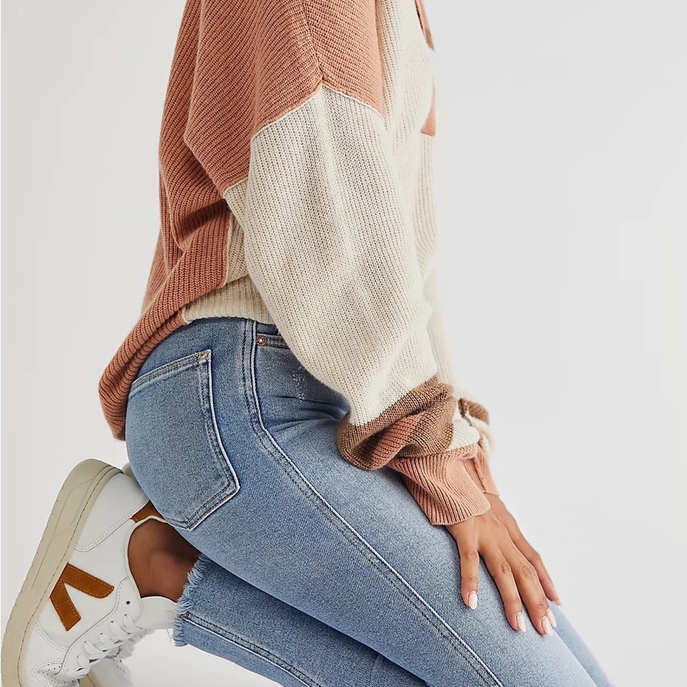 Free People Raw High-Rise Jegging - Picture 3 of 4